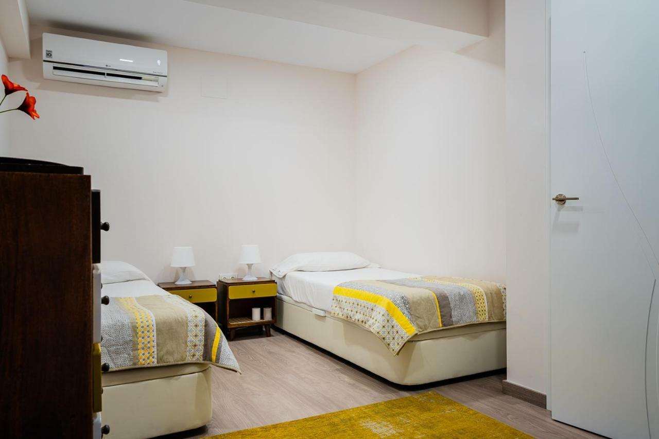 Exclusive Quietness In The Heart Of Madrid With Public Parking, Breakfast, 2 Bathrooms Экстерьер фото